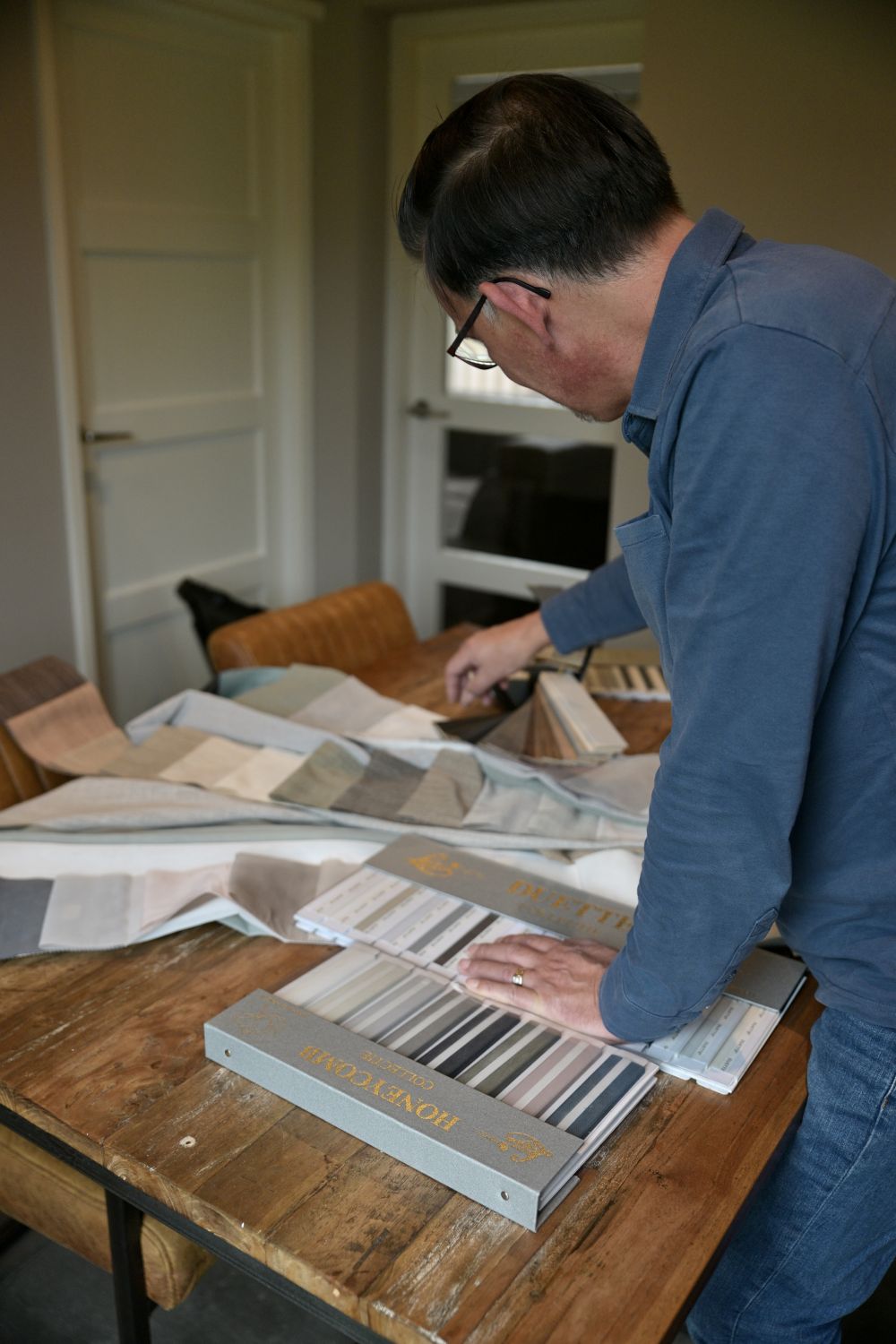 John monteert het professioneel